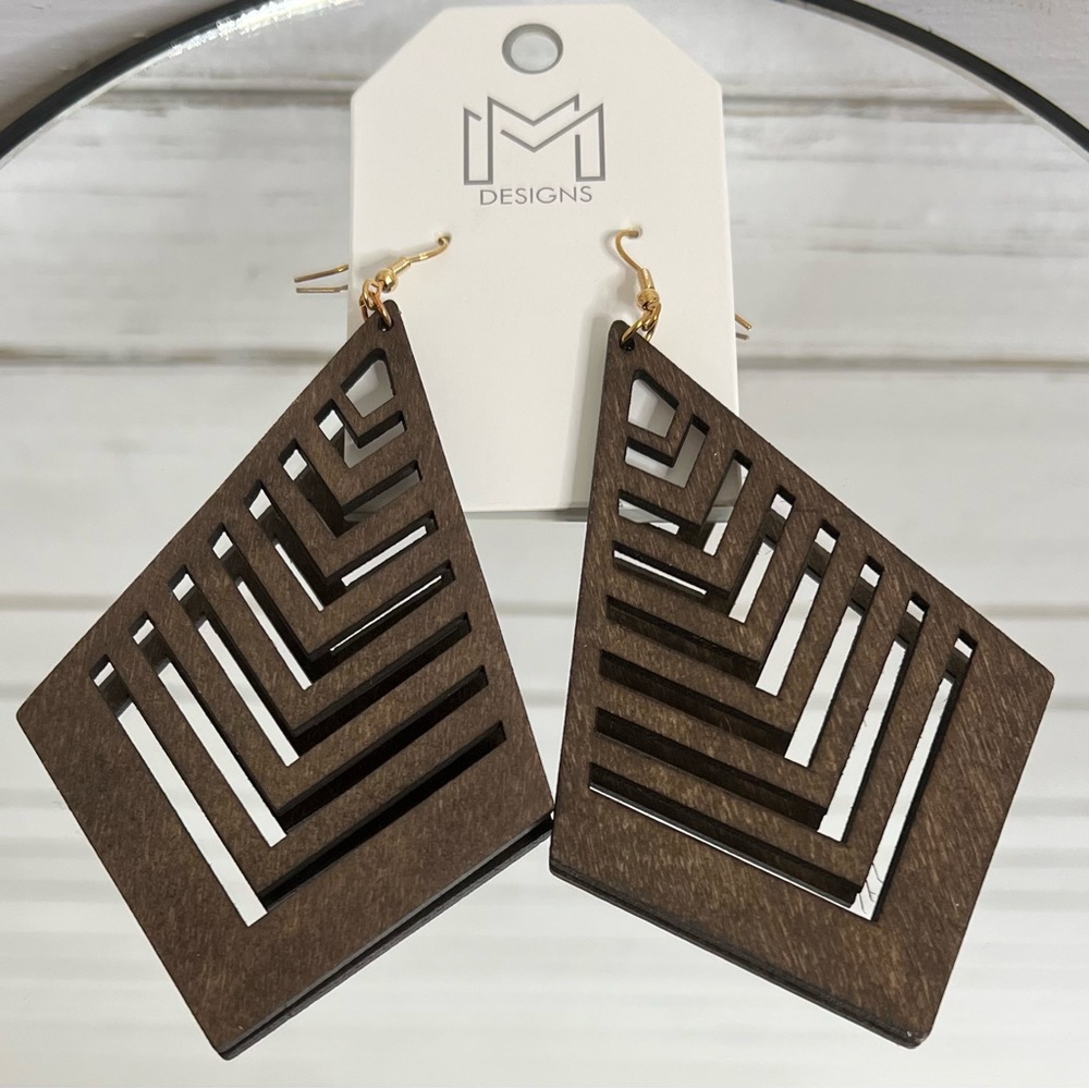 🌟 Wooden Geometric Earrings